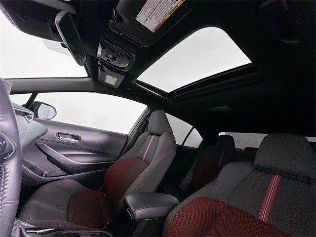 2023 Toyota Corolla SE photo