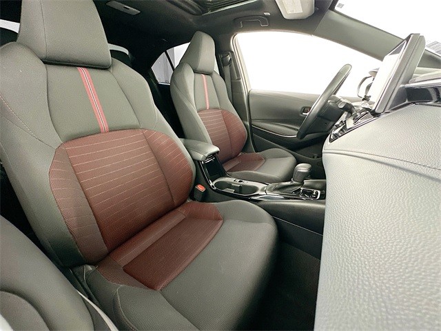 2023 Toyota Corolla SE photo