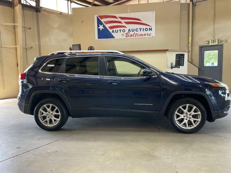2015 Jeep Cherokee Latitude FWD