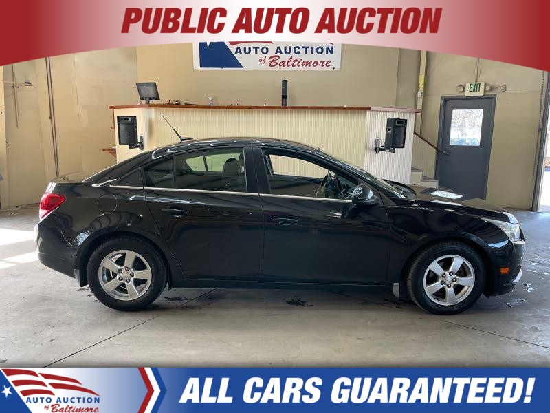 Black (BLK) 2014 Chevrolet Cruze 1LT Sedan FWD Sedan Front-Wheel Drive Automatic