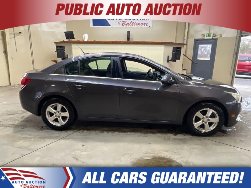 GRY 2011 Chevrolet Cruze 1LT Sedan FWD Sedan Front-Wheel Drive Automatic