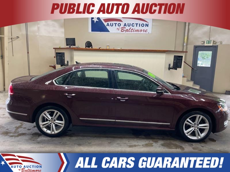 BURG 2013 Volkswagen Passat Sedan Front-Wheel Drive Automatic