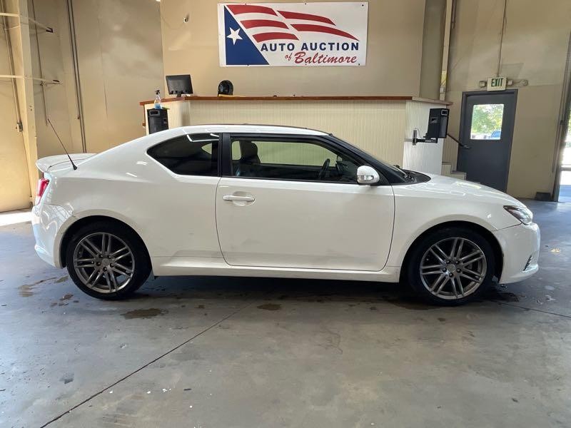 WHT 2012 Scion tC Coupe Front-Wheel Drive Manual
