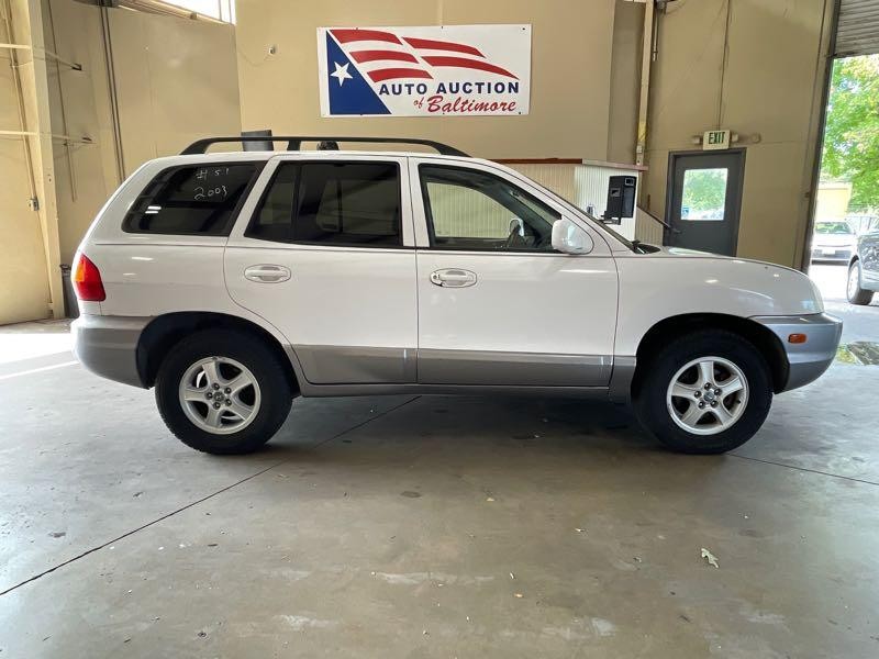 White 2003 Hyundai Santa Fe SUV / Crossover Automatic