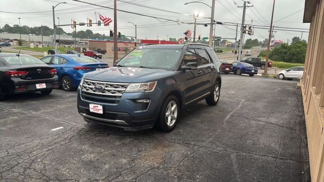 2018 Ford Explorer XLT Sport Utility 4D photo
