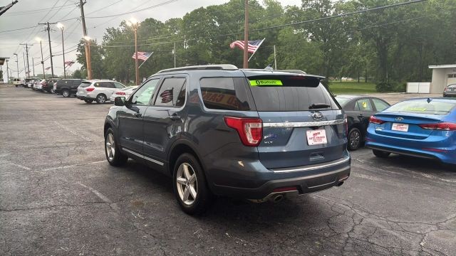 2018 Ford Explorer XLT Sport Utility 4D photo
