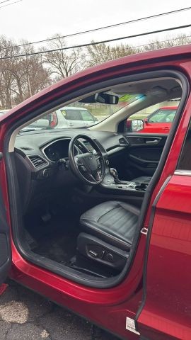2018 Ford Edge SEL Sport Utility 4D photo
