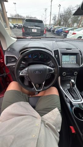 2018 Ford Edge SEL Sport Utility 4D photo