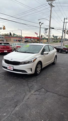 2018 Kia Forte LX Sedan 4D photo
