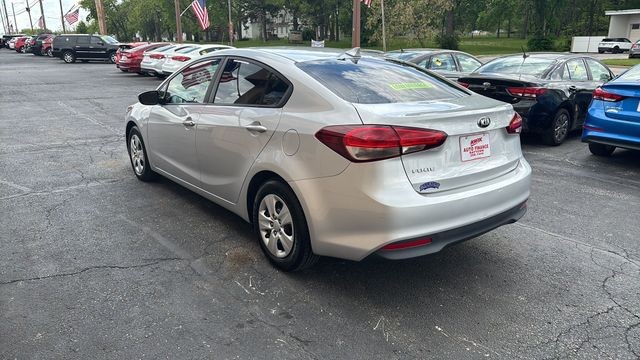 2018 Kia Forte LX Sedan 4D photo