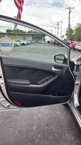 2018 Kia Forte LX Sedan 4D photo
