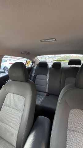 2018 Kia Forte LX Sedan 4D photo