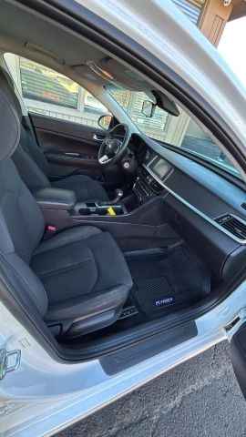 2020 Kia Optima LX Sedan 4D photo