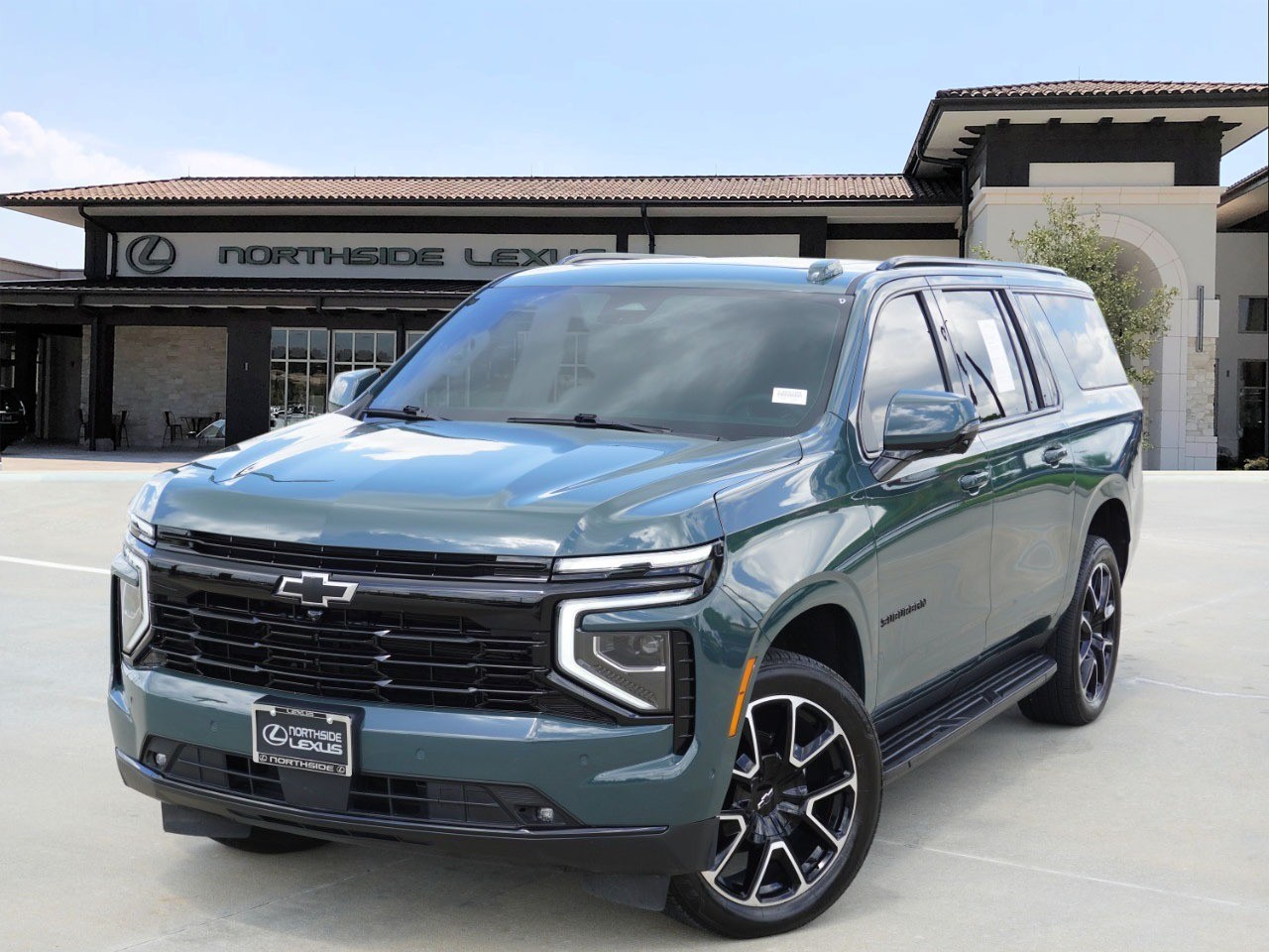 Dark Green 2026 Chevrolet Suburban SUV / Crossover 4X2 Automatic