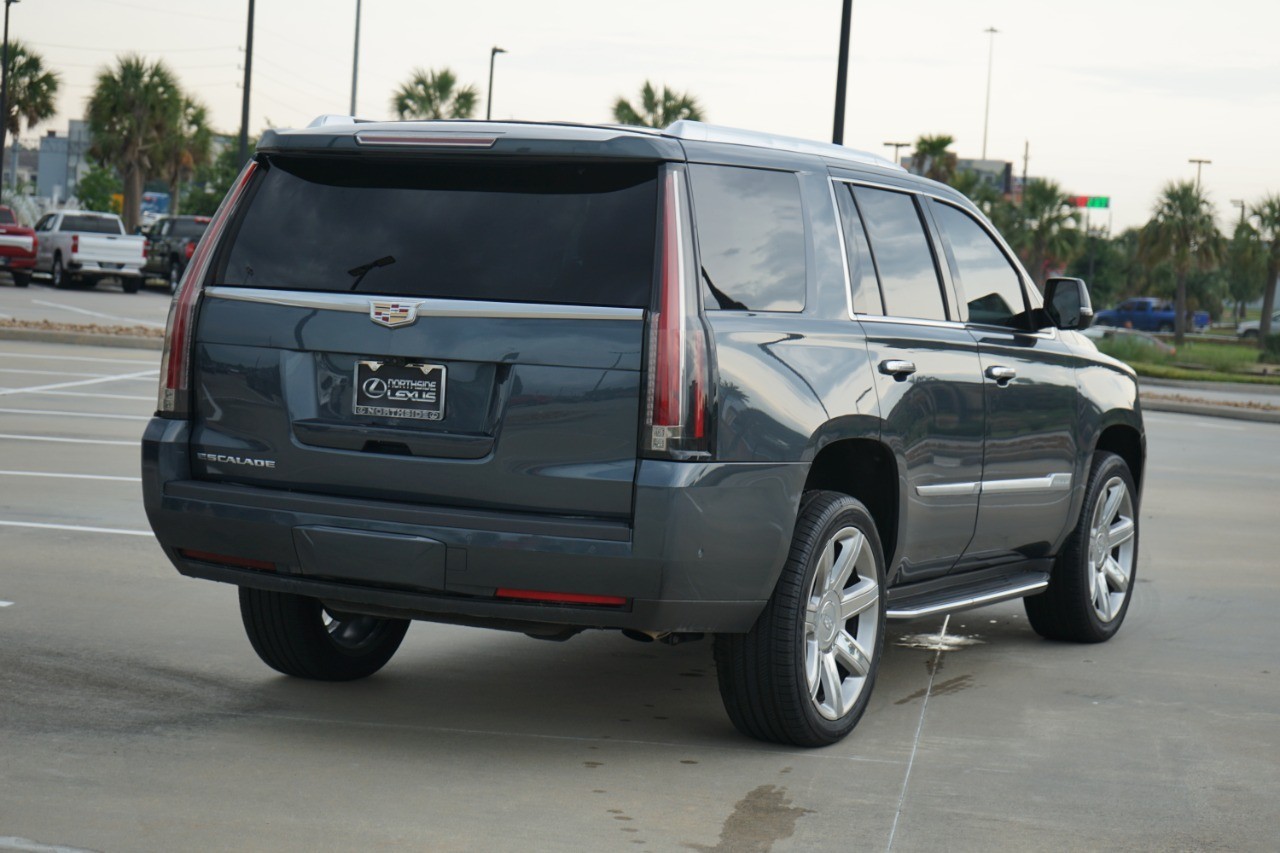 2020 Cadillac Escalade 4WD 4dr Premium Luxury photo