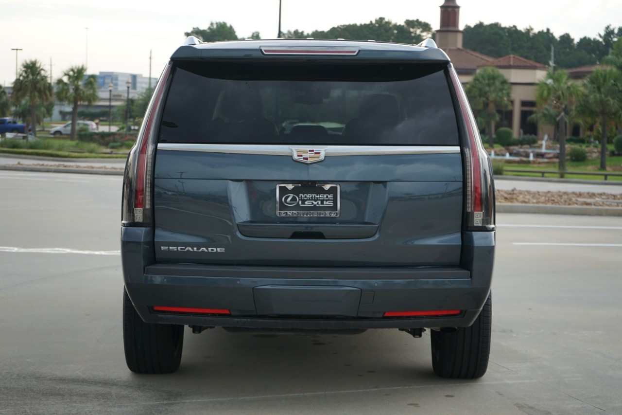 2020 Cadillac Escalade 4WD 4dr Premium Luxury photo