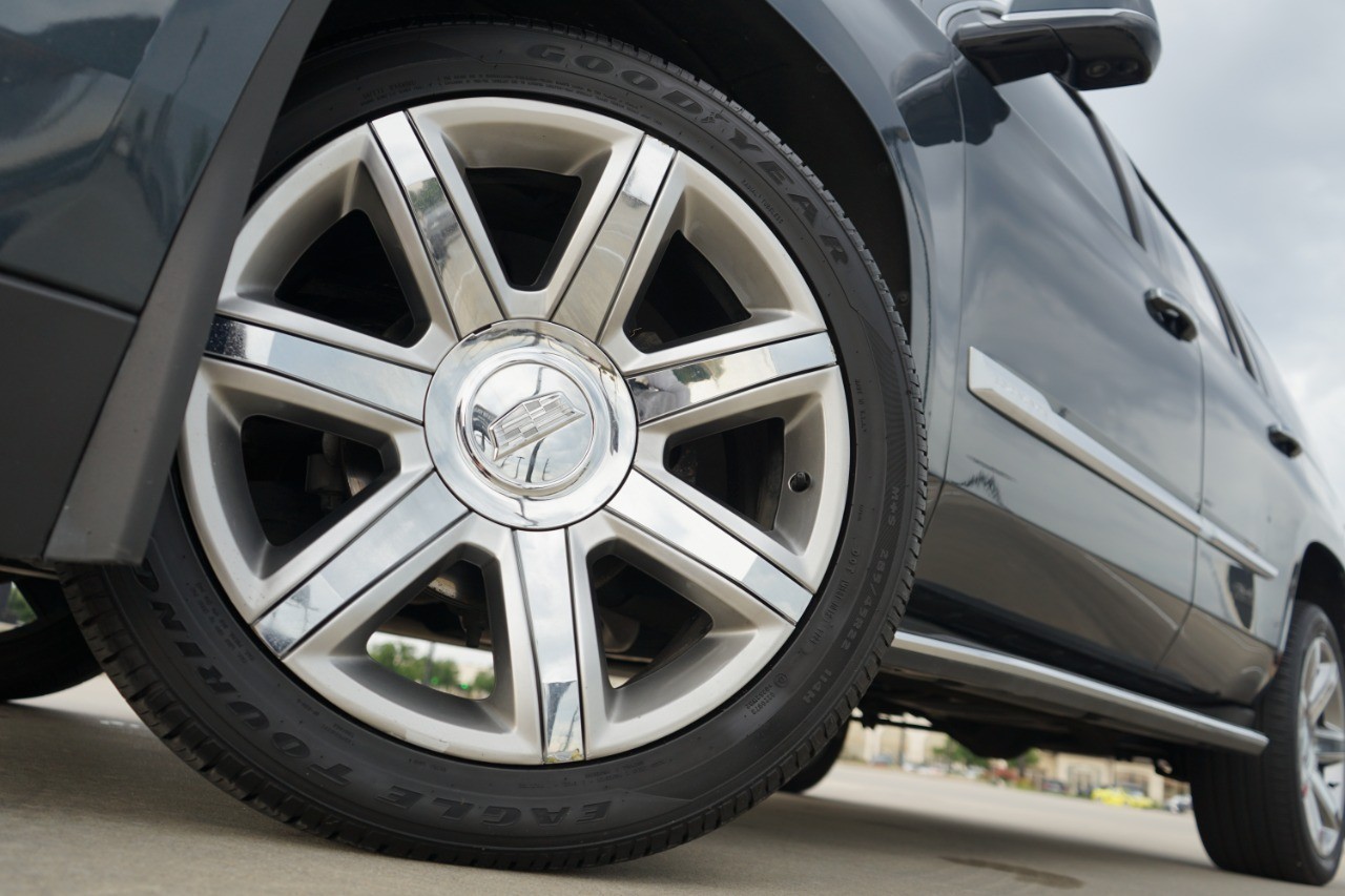 2020 Cadillac Escalade 4WD 4dr Premium Luxury photo