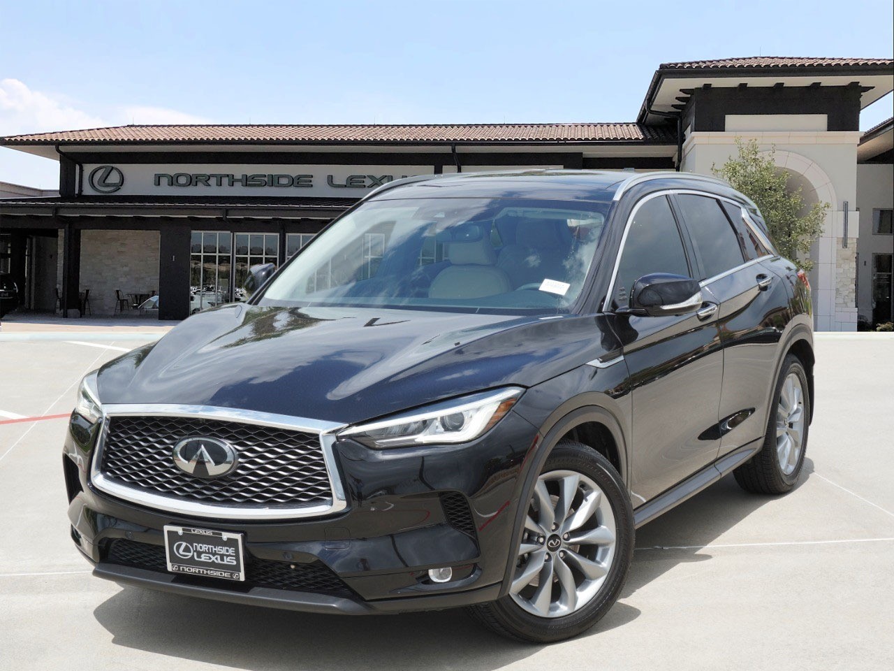 2021 INFINITI QX50 Essential FWD
