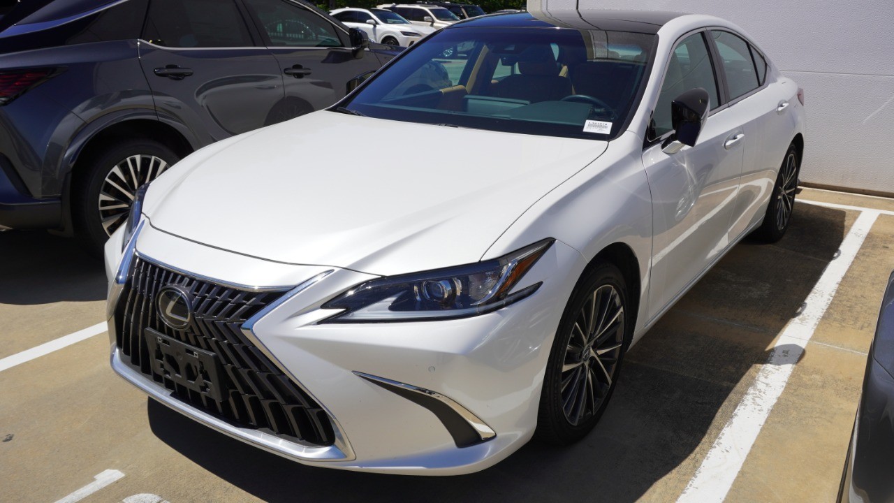 White 2022 Lexus ES 350 FWD Sedan Front-Wheel Drive 8-Speed Automatic