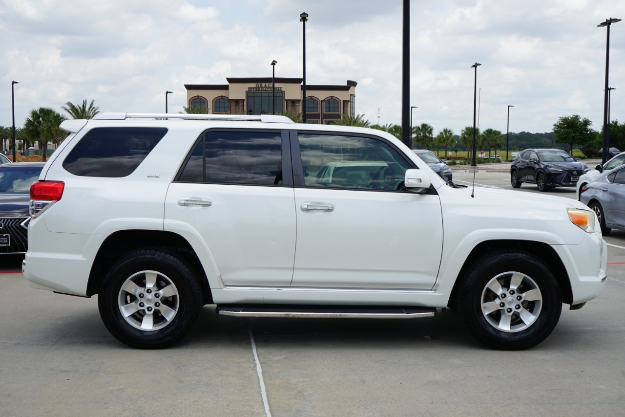 2012 Toyota 4Runner SR5 photo