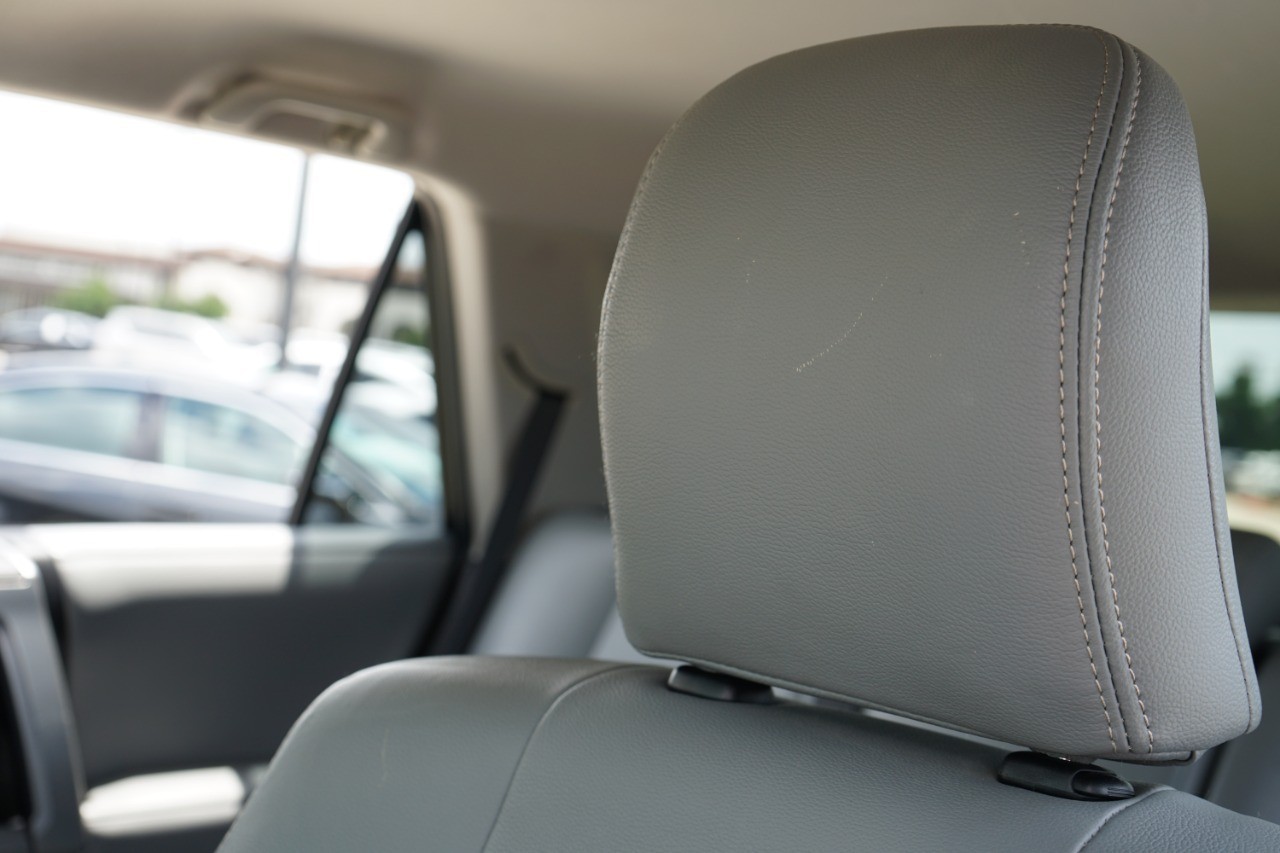 2012 Toyota 4Runner SR5 photo