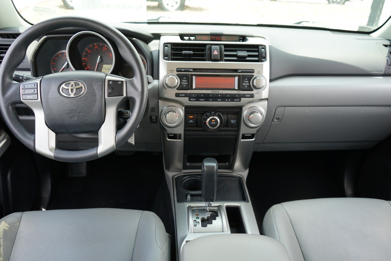 2012 Toyota 4Runner SR5 photo