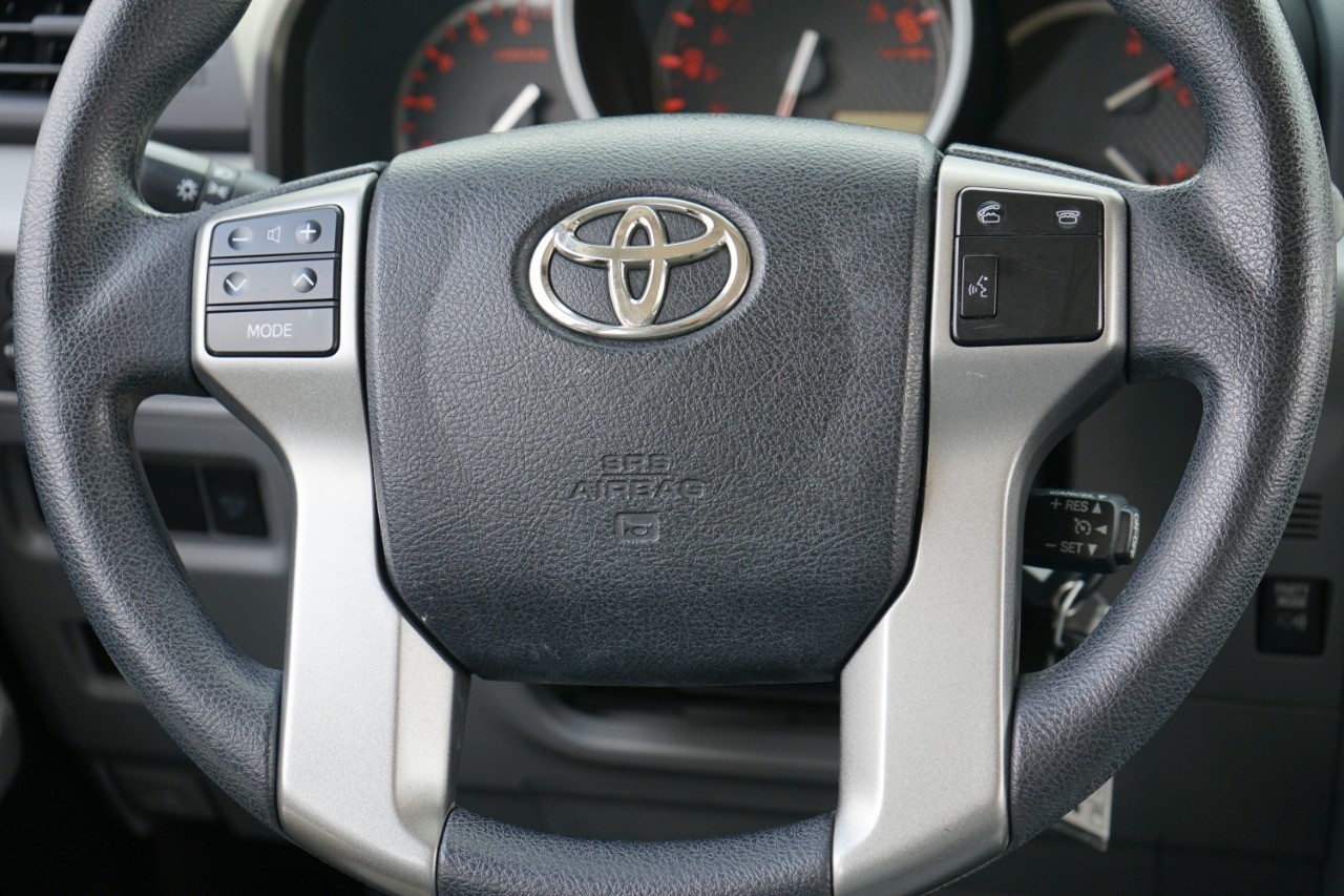 2012 Toyota 4Runner SR5 photo
