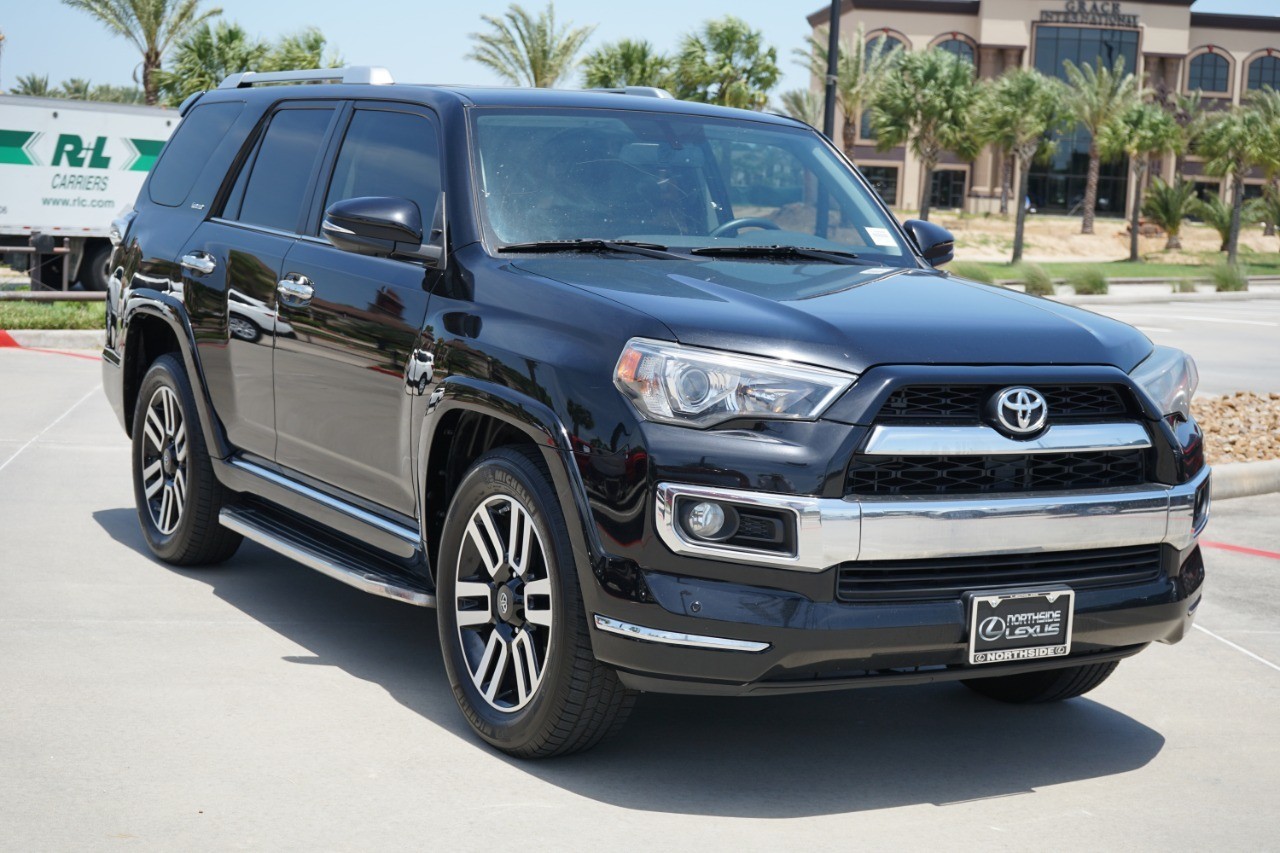 2017 Toyota 4Runner Limited 2WD (Natl) photo