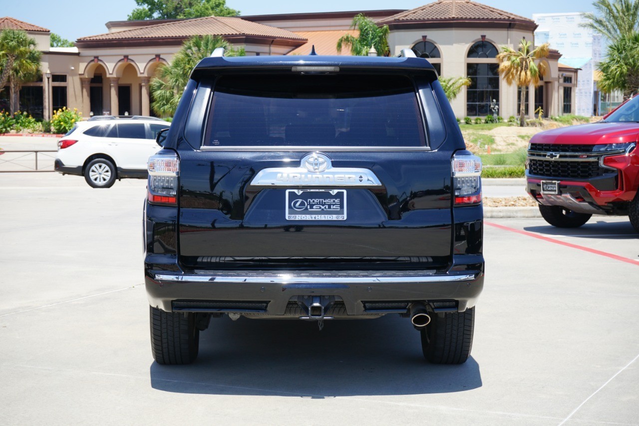 2017 Toyota 4Runner Limited 2WD (Natl) photo