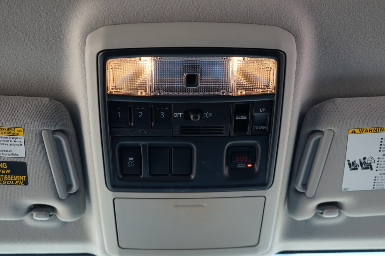 2017 Toyota 4Runner Limited 2WD (Natl) photo