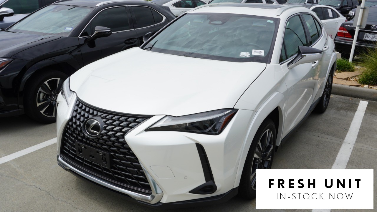 White 2025 Lexus UX Hybrid SUV / Crossover Front-Wheel Drive Continuously Variable Transmission