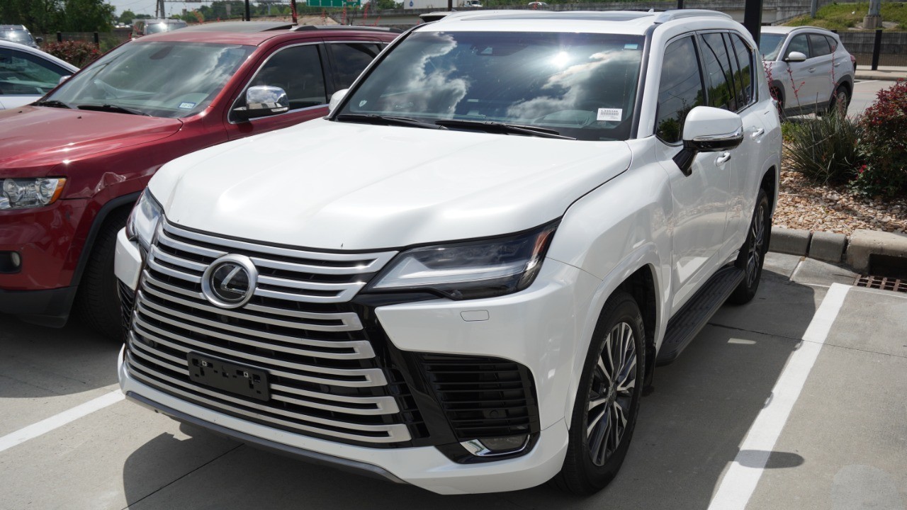 2023 Lexus LX 600 Premium AWD