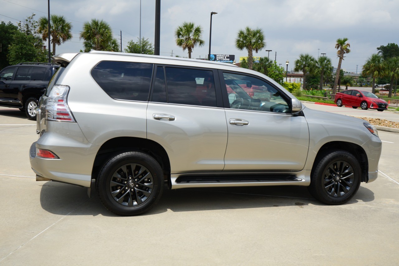2022 Lexus GX GX photo