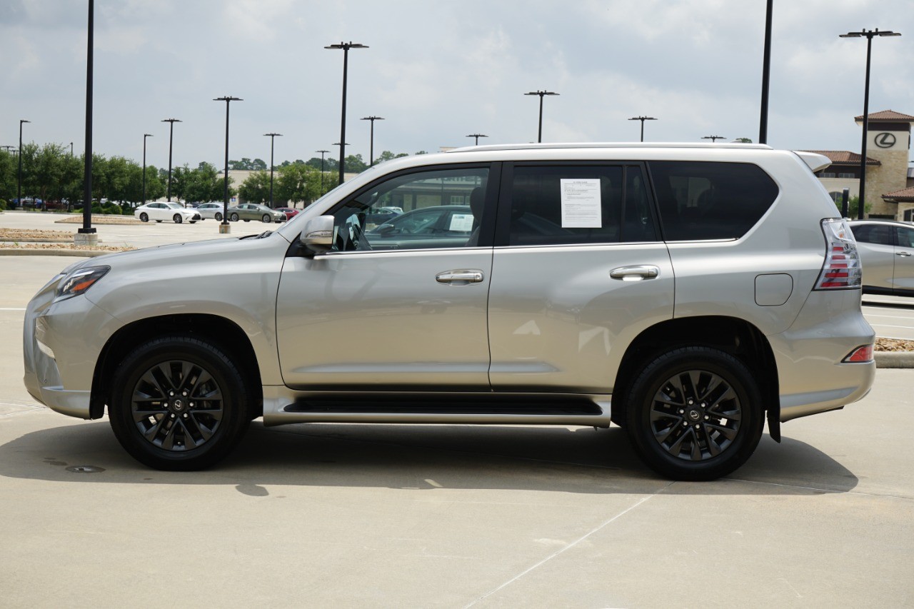 2022 Lexus GX GX photo