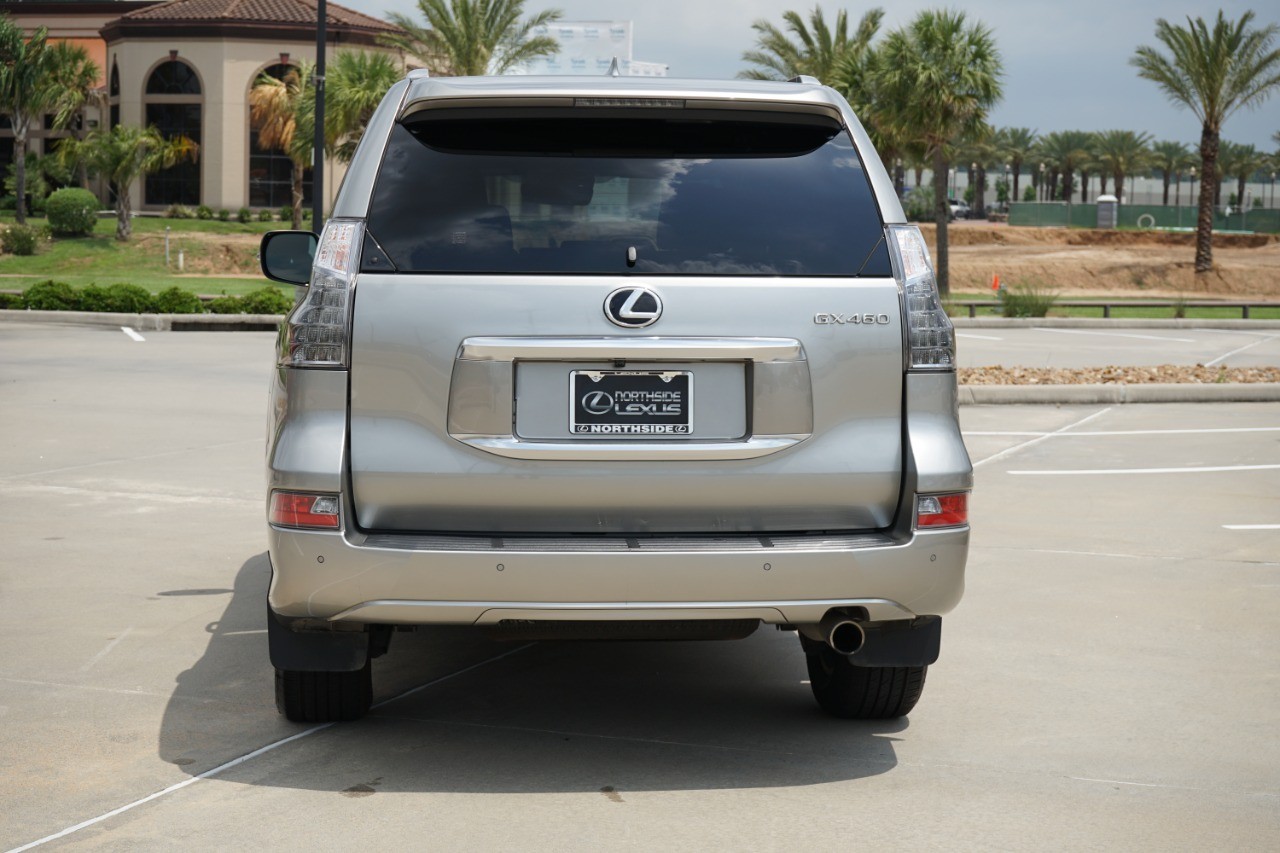 2022 Lexus GX GX photo