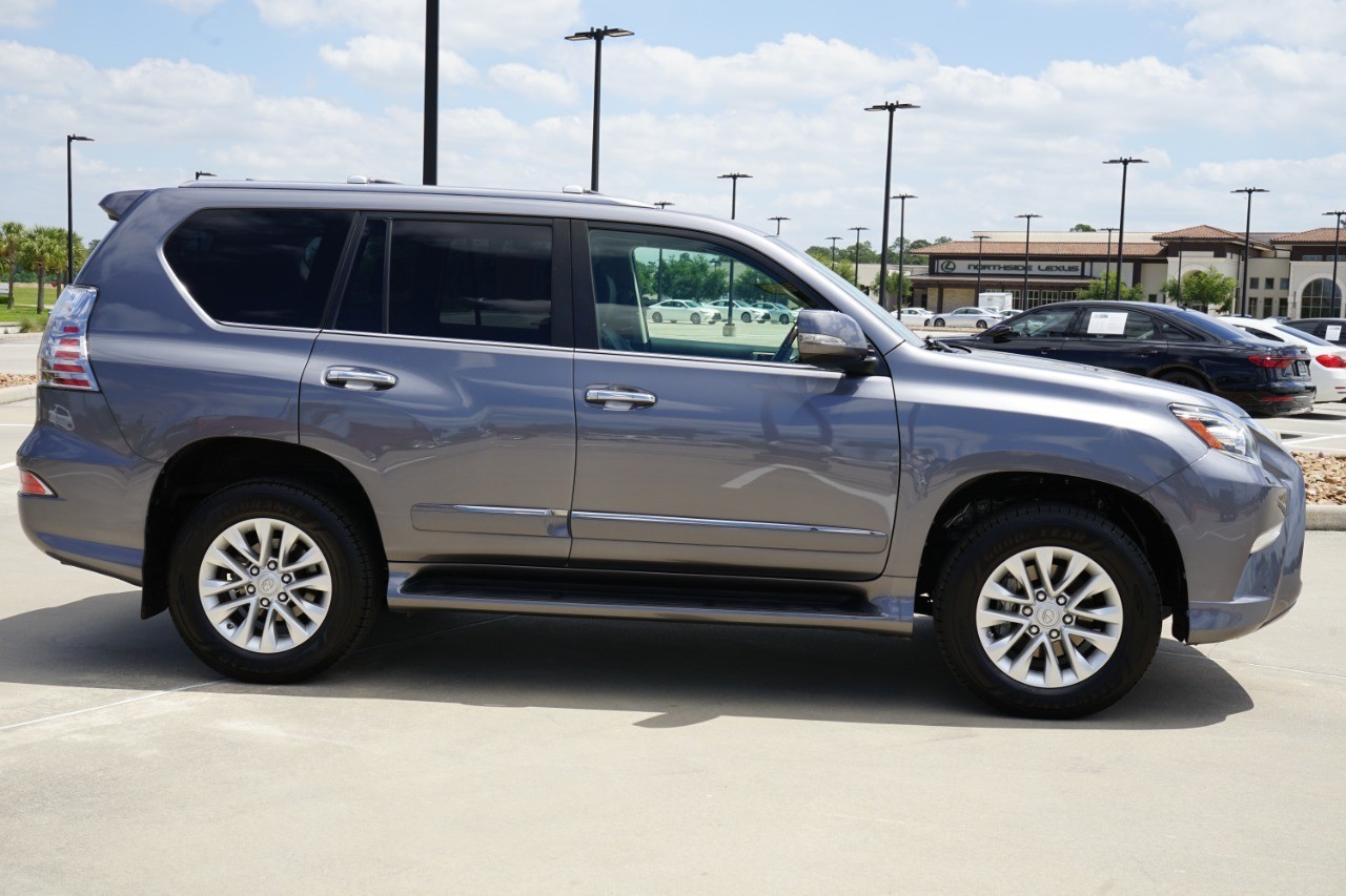 2017 Lexus GX GX photo