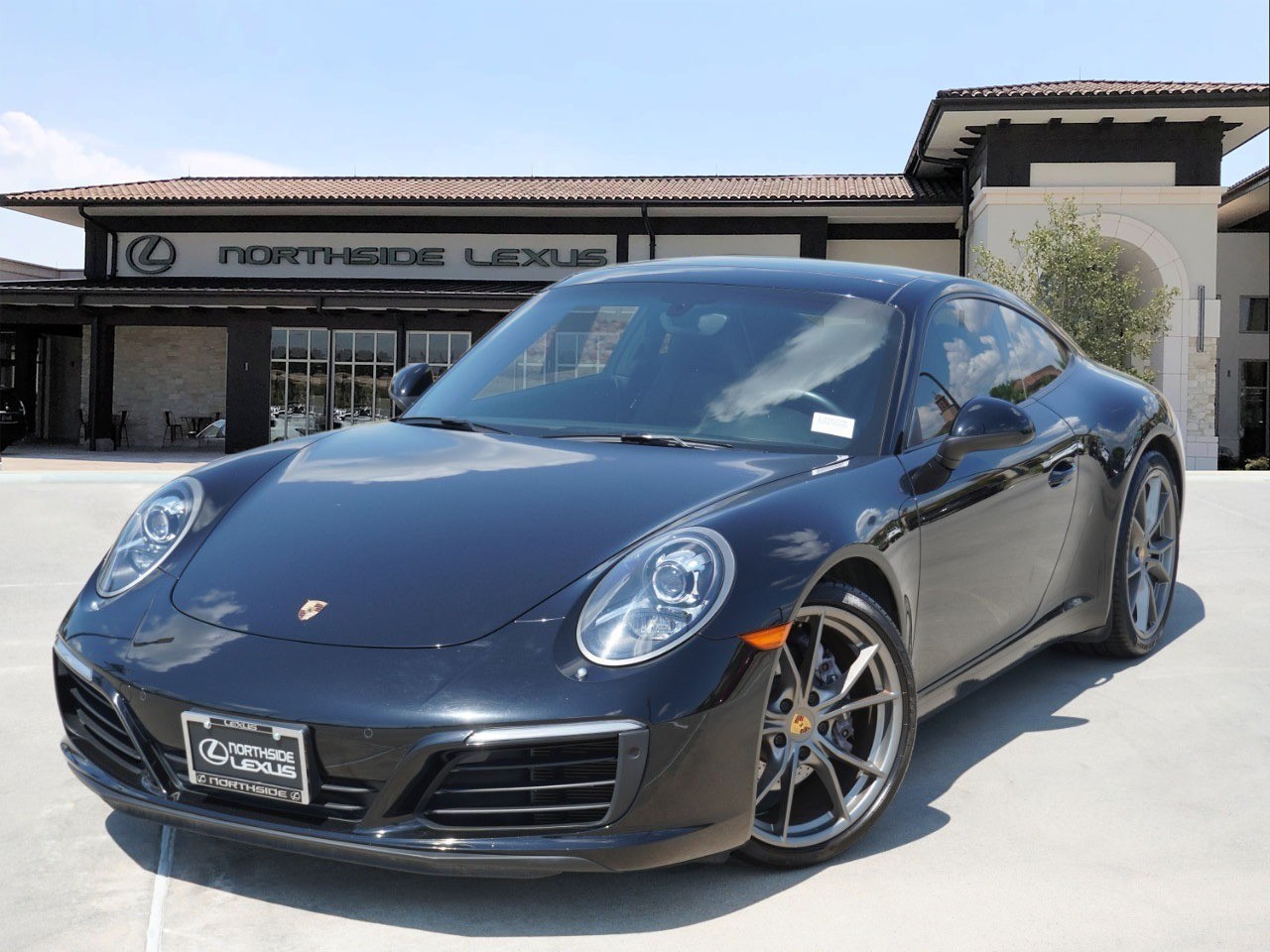  2017 Porsche 911 Carrera Coupe RWD   