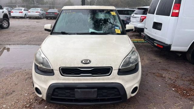 2013 Kia Soul Base