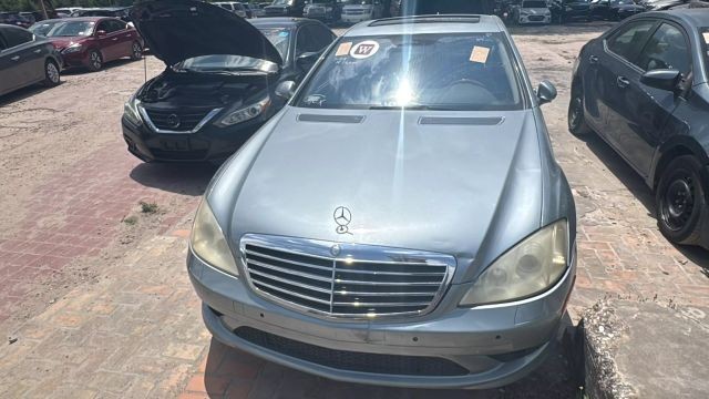 2008 Mercedes-Benz S-Class S 550