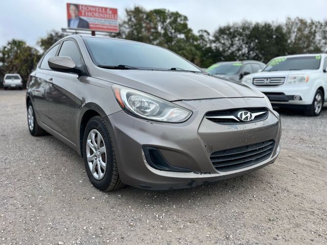 2013 Hyundai Accent GLS photo