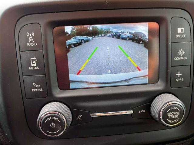 2016 Jeep Renegade Limited Sport Utility 4D photo