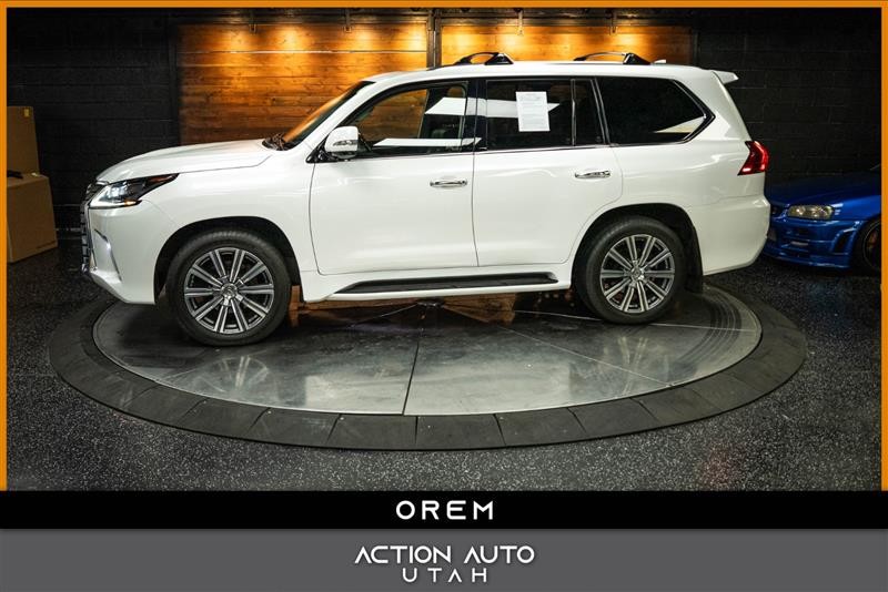 2016 Lexus LX 570 Base