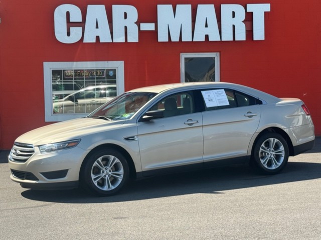 2018 Ford Taurus SE