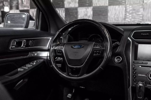 2016 Ford Explorer Limited Sport Utility 4D photo