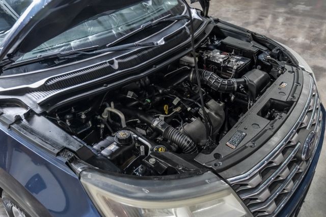 2016 Ford Explorer Limited Sport Utility 4D photo