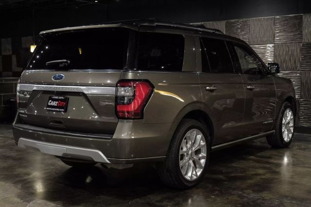2018 Ford Expedition Platinum Sport Utility 4D photo