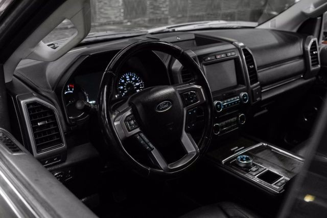 2018 Ford Expedition Platinum Sport Utility 4D photo