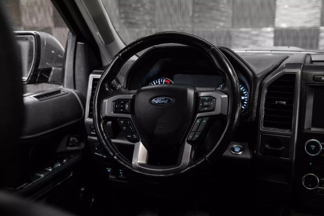 2018 Ford Expedition Platinum Sport Utility 4D photo