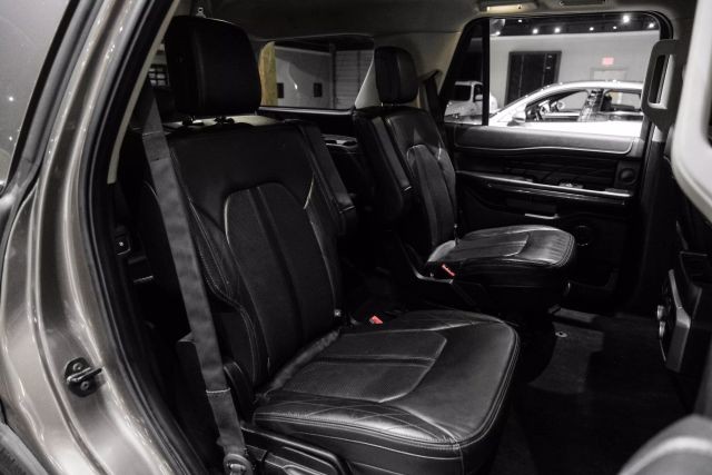 2018 Ford Expedition Platinum Sport Utility 4D photo