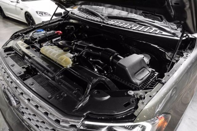 2018 Ford Expedition Platinum Sport Utility 4D photo